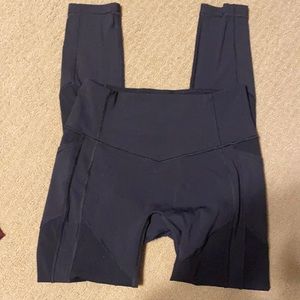 Lululemon All the Right Places 28 inch. Size 8